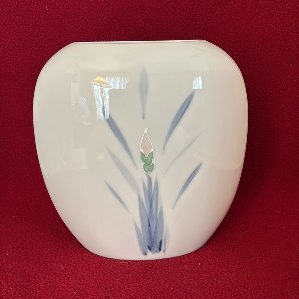 Himark Giftware Vase, porcelain, oval hand painted floral design